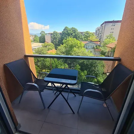 Stellar Apartment Skopje Buitenkant foto