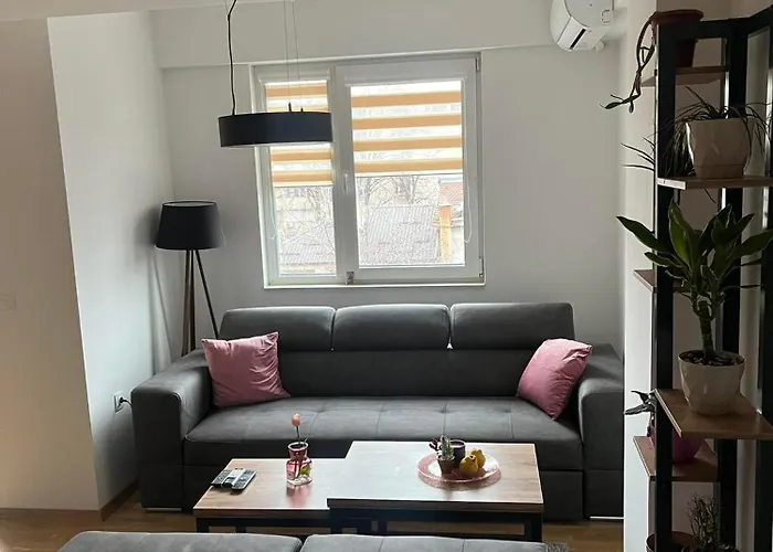 Stellar Apartment